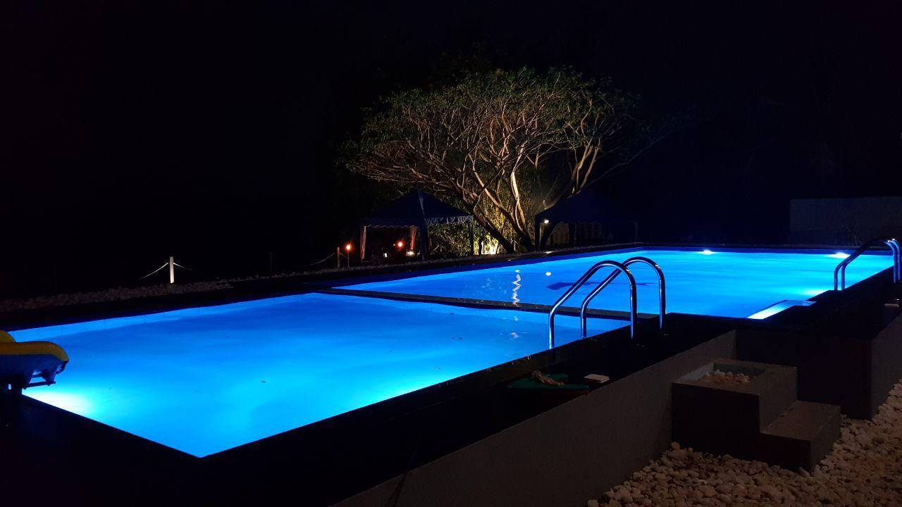 Grand Riverine Bed and Breakfast Kotugoda Exterior foto